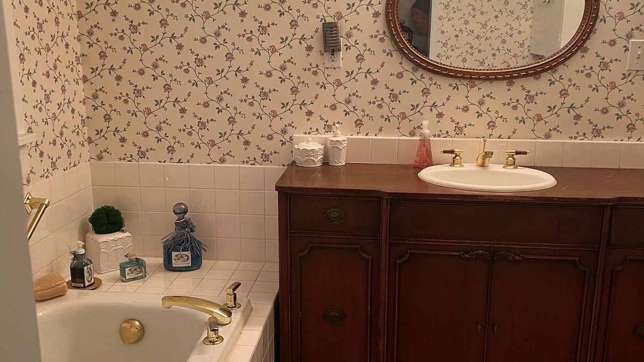 Photo of Bathroom in Silver Beach
