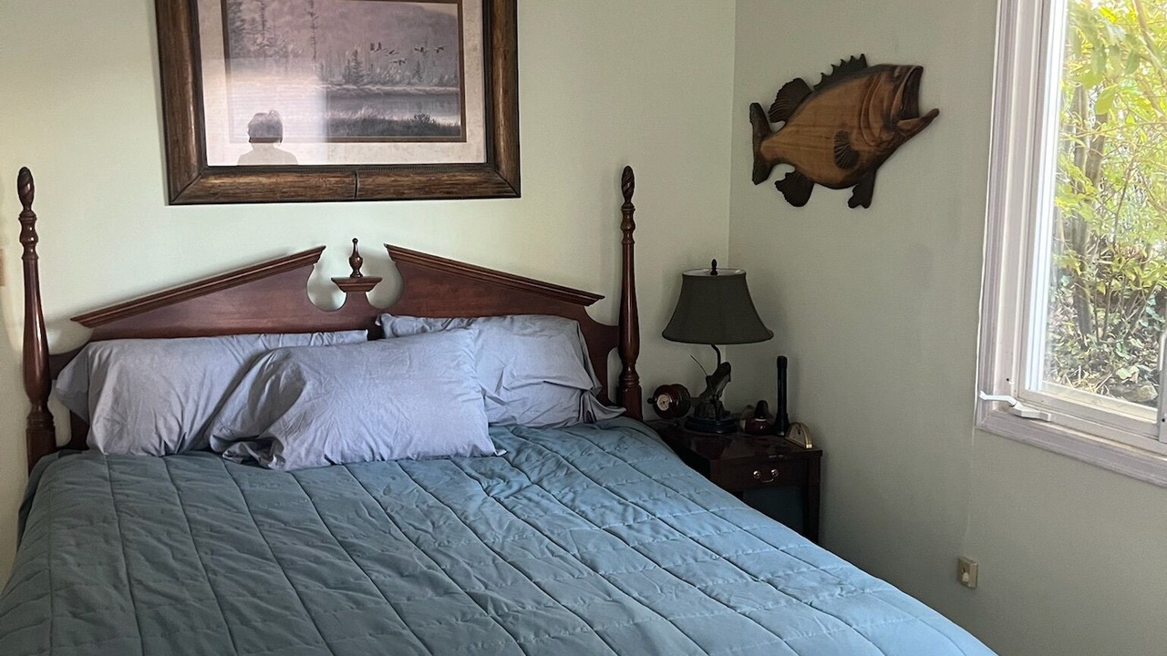 Photo of Bedroom in Silver Beach