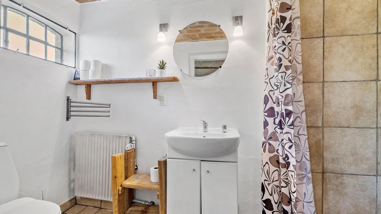 Photo of Bathroom in Vestervig