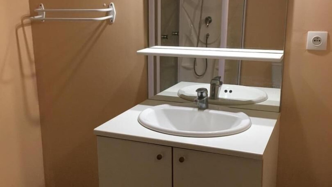 Photo of Bathroom in Marnay