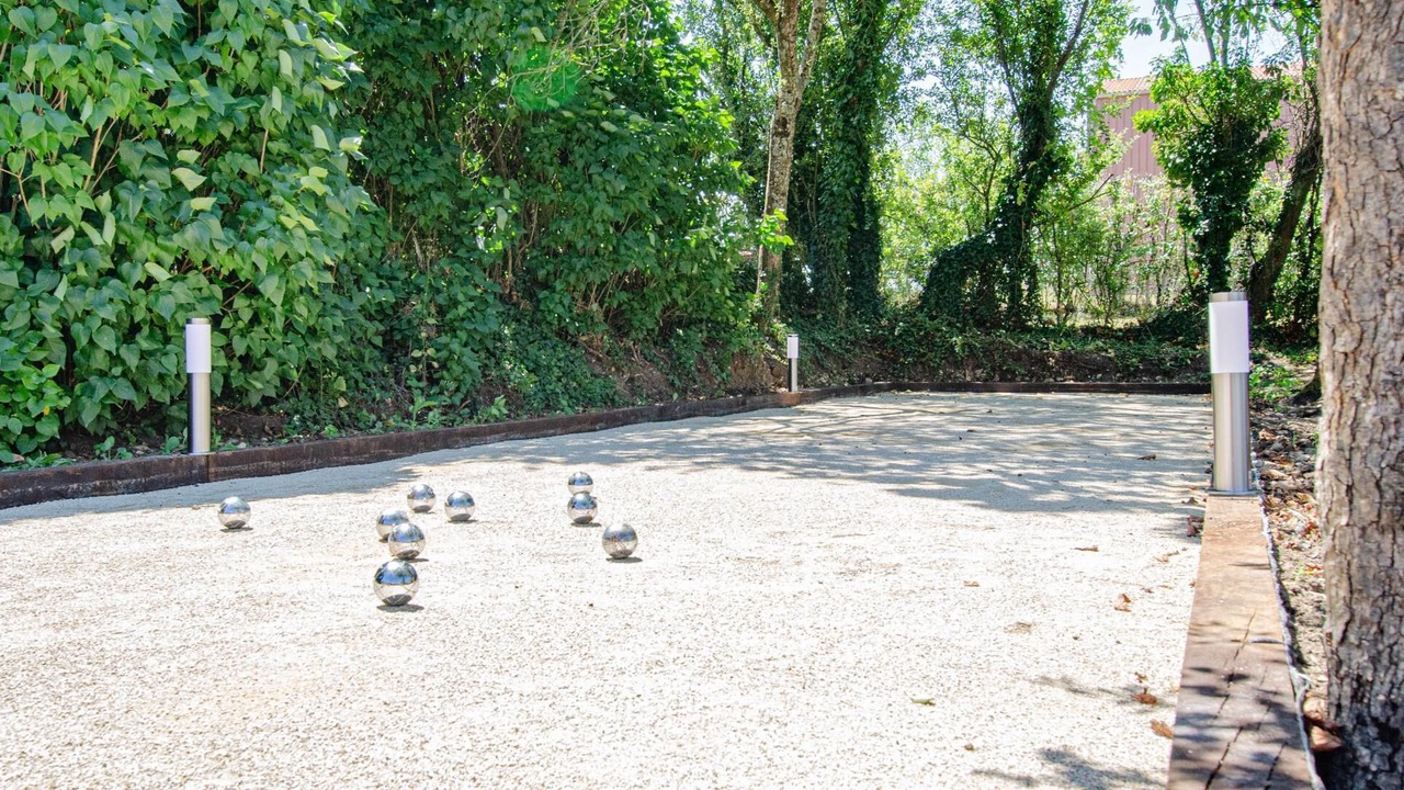 Photo of Outdoor in Arrelles