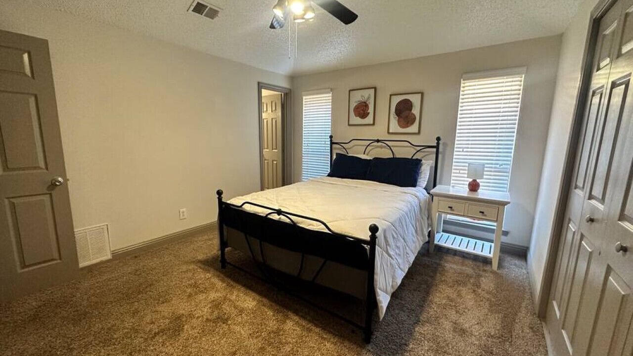 Photo of Bedroom in Northeast Carrollton