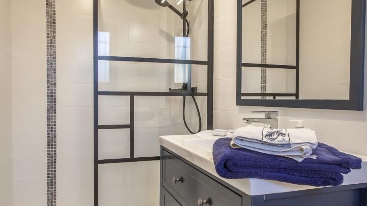Photo of Bathroom in La Rochette
