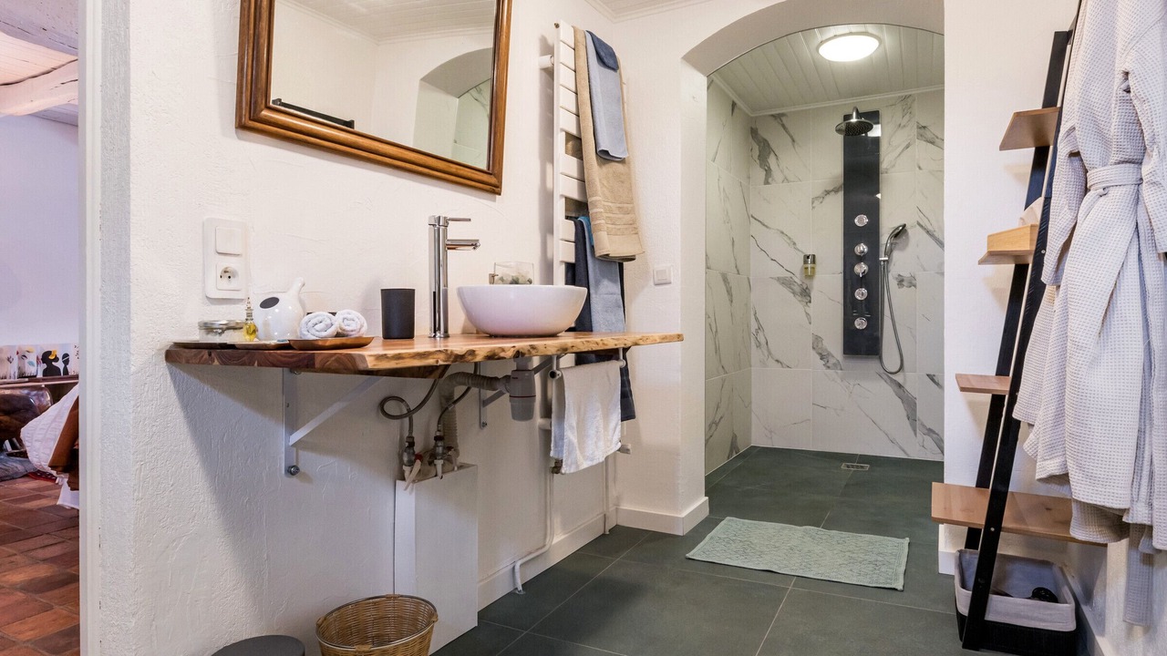 Photo of Bathroom in Blain