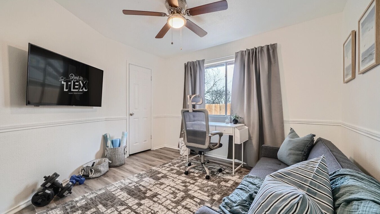 Photo of Livingroom in Round Rock
