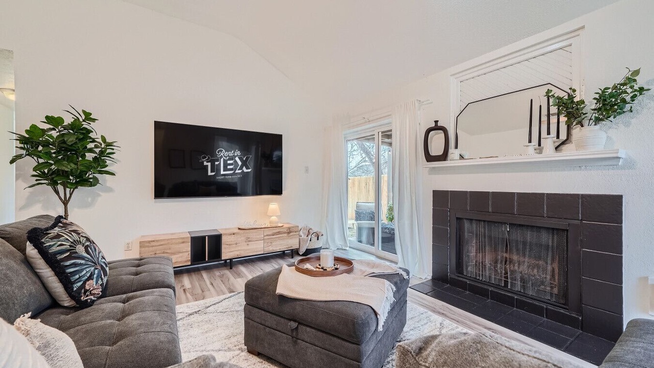 Photo of Livingroom in Round Rock