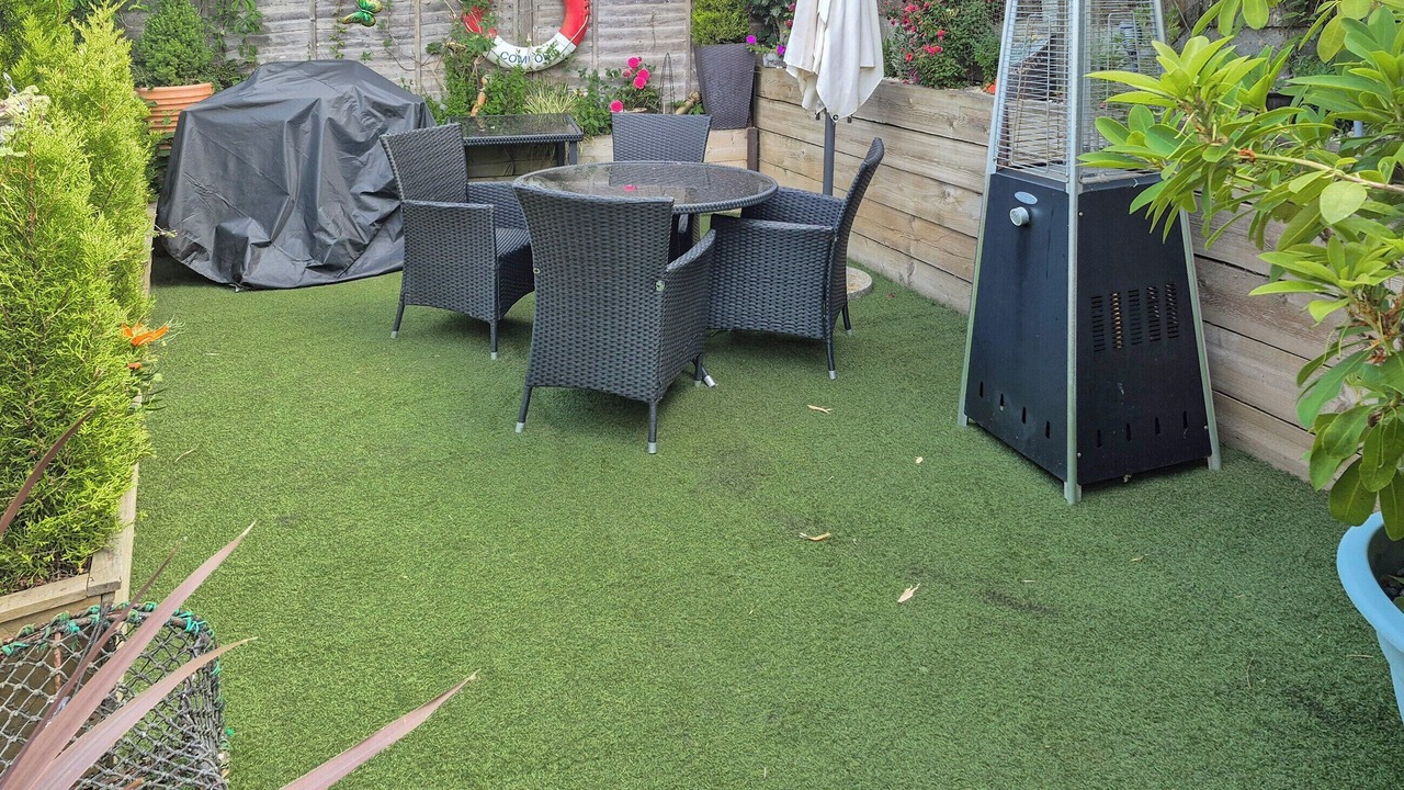 Photo of Outdoor in Horning