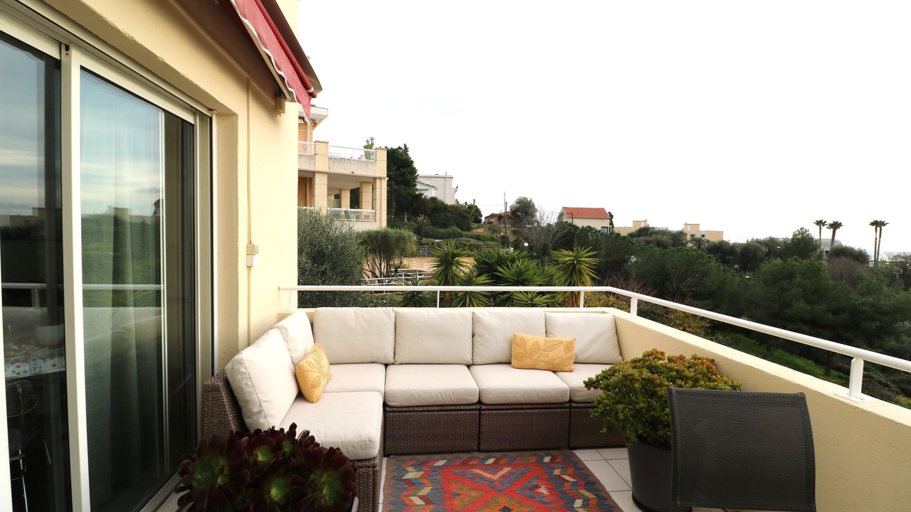 Photo of Patio Balcony in Saint Pierre de Feric