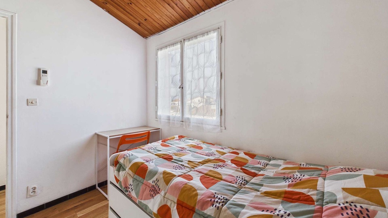 Photo of Bedroom in Marseillan Plage