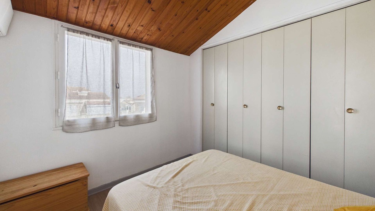 Photo of Bedroom in Marseillan Plage