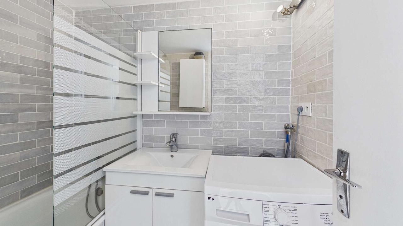 Photo of Bathroom in Marseillan Plage