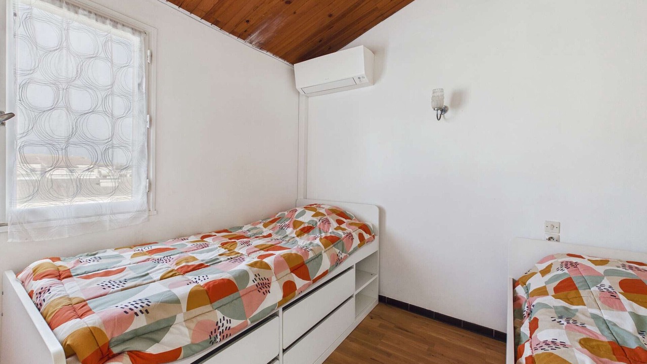 Photo of Bedroom in Marseillan Plage