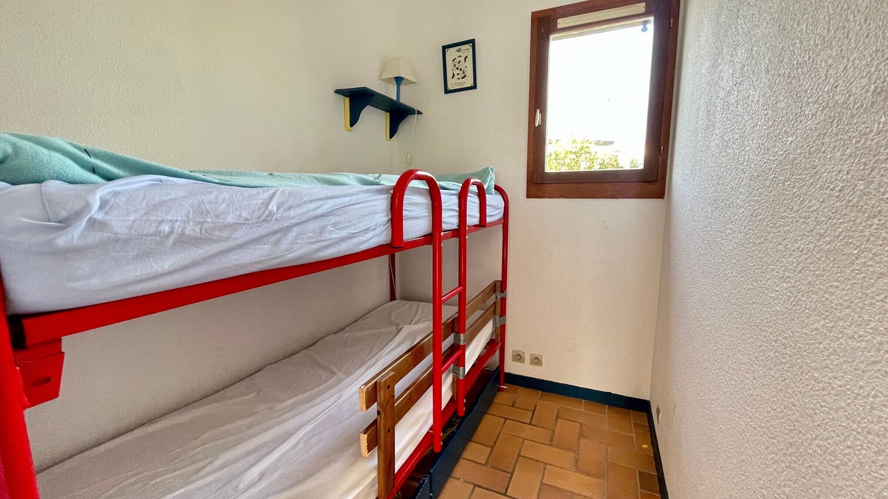 Photo of Bedroom in Brem Sur Mer