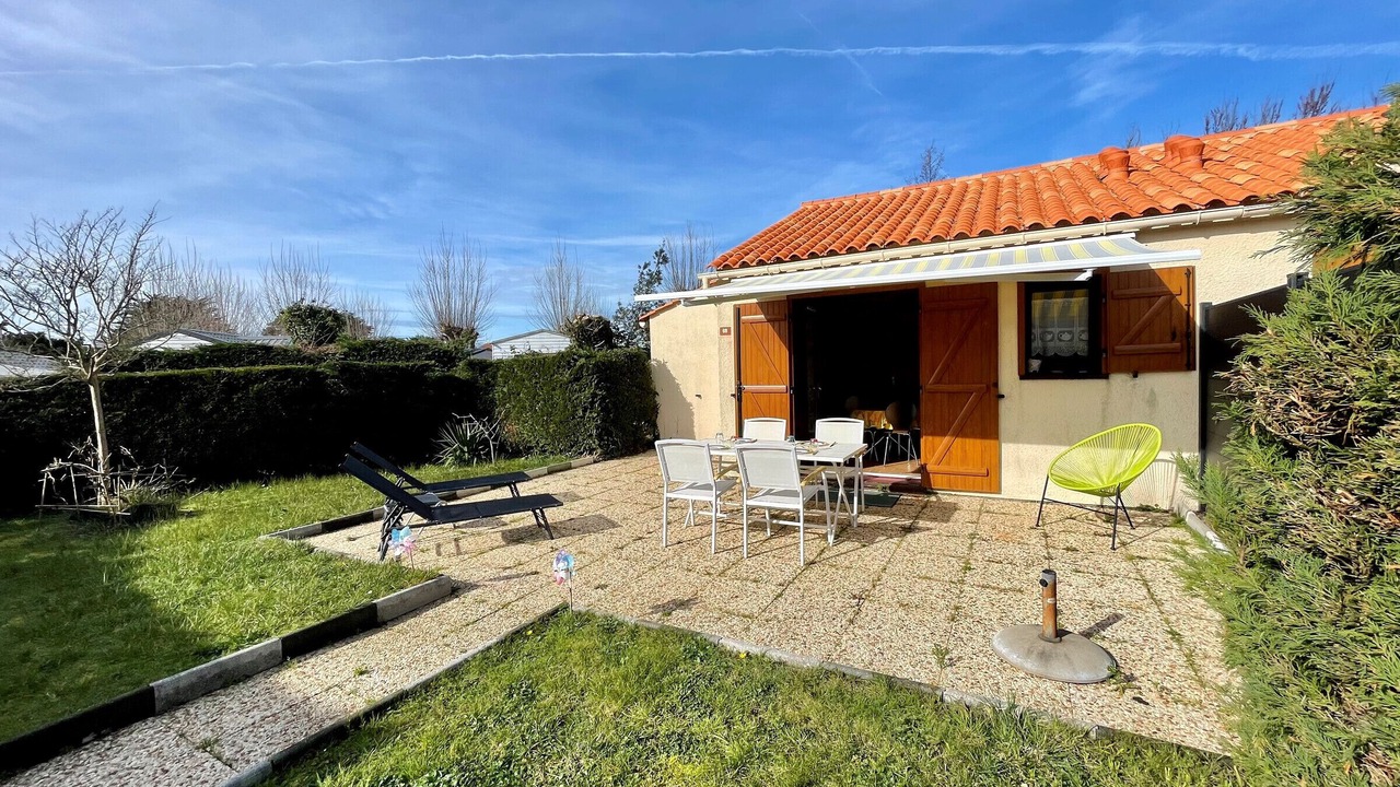 Photo of Outdoor in Brem Sur Mer