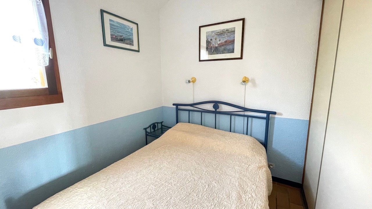 Photo of Bedroom in Brem Sur Mer