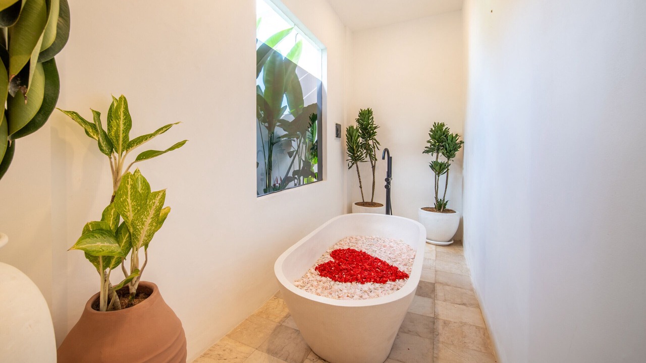 Photo of Others in Babakan