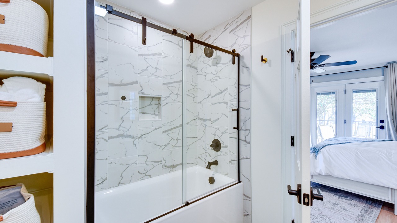 Photo of Bathroom in Townville