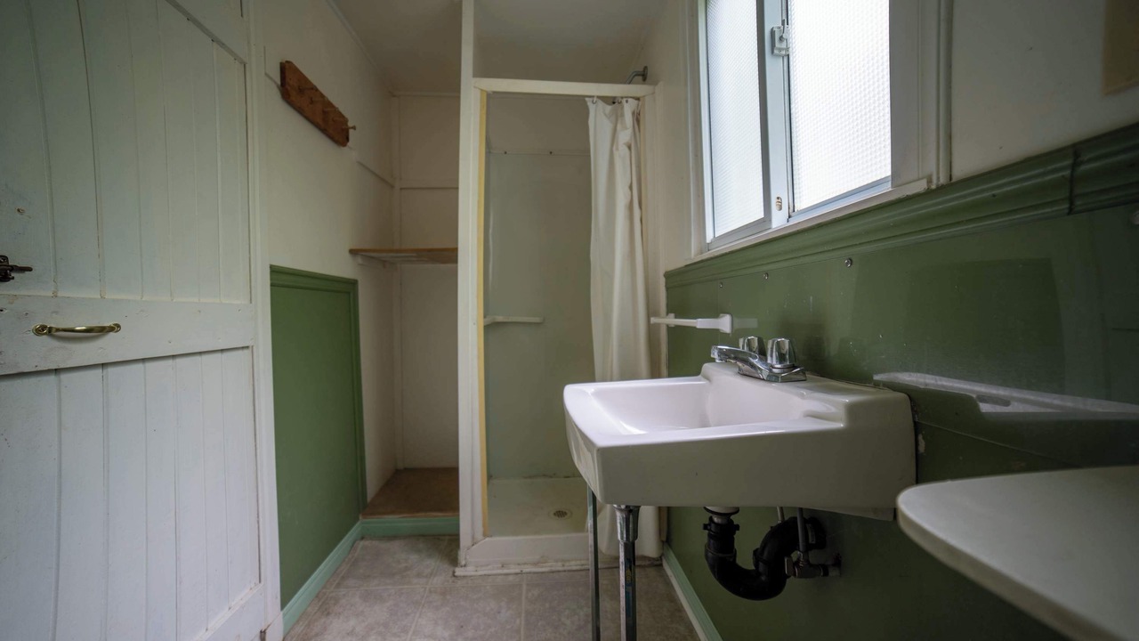 Photo of Bathroom in Gravenhurst