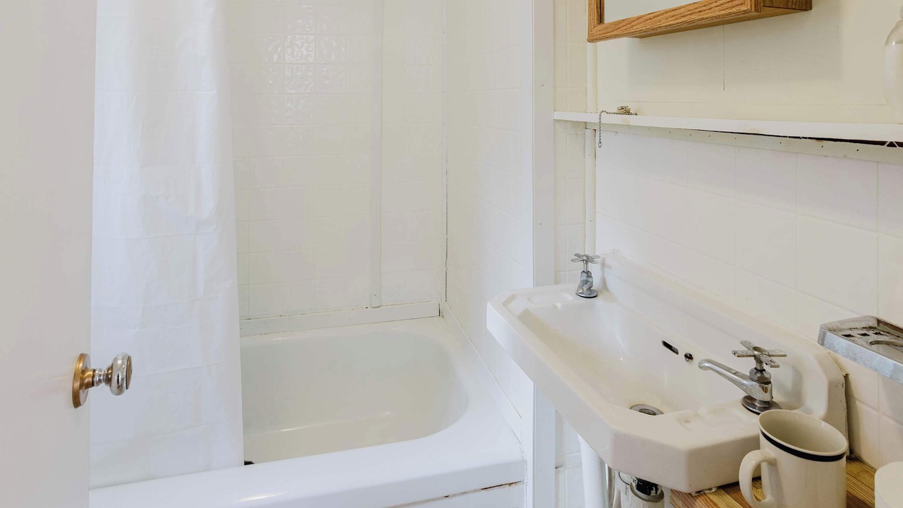 Photo of Bathroom in Gravenhurst
