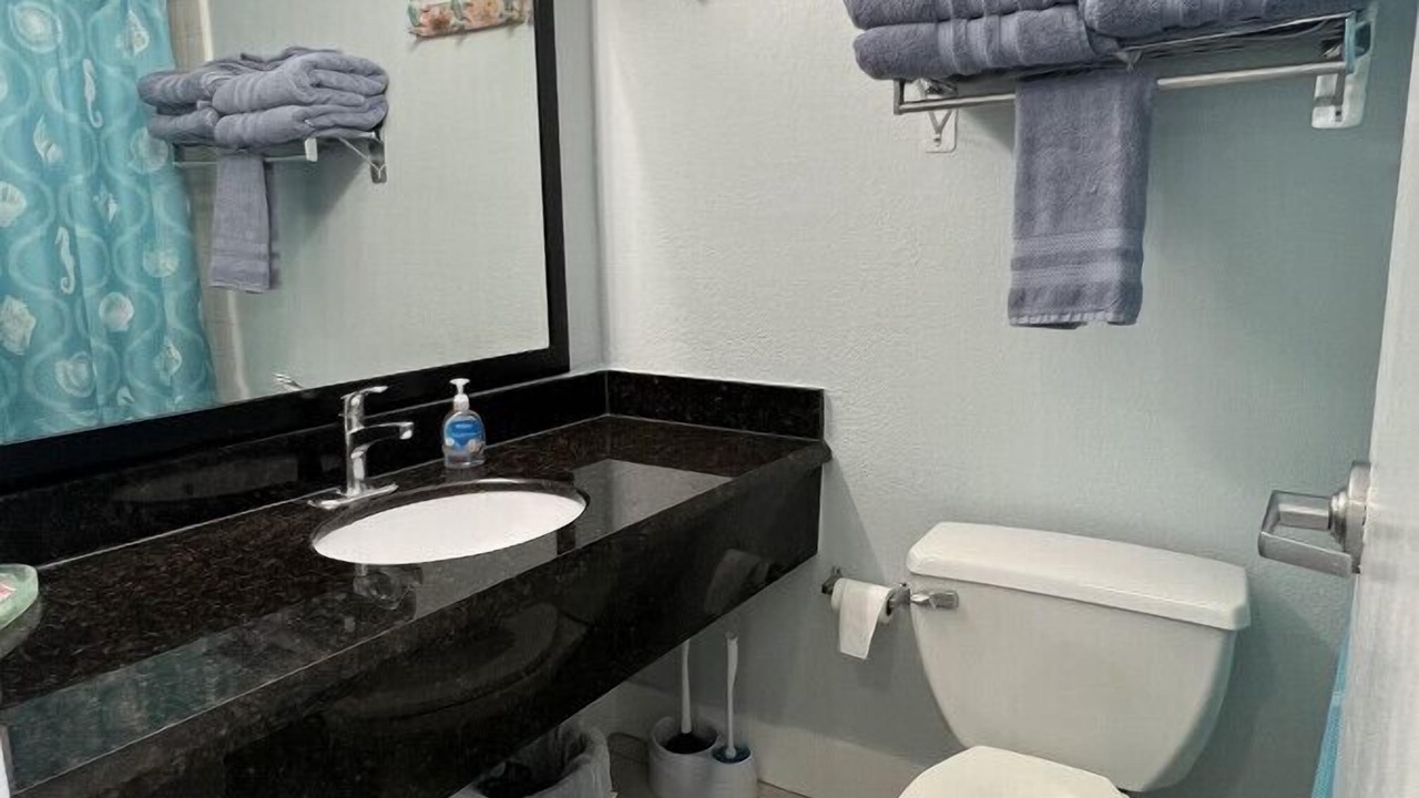 Photo of Bathroom in Ruskin