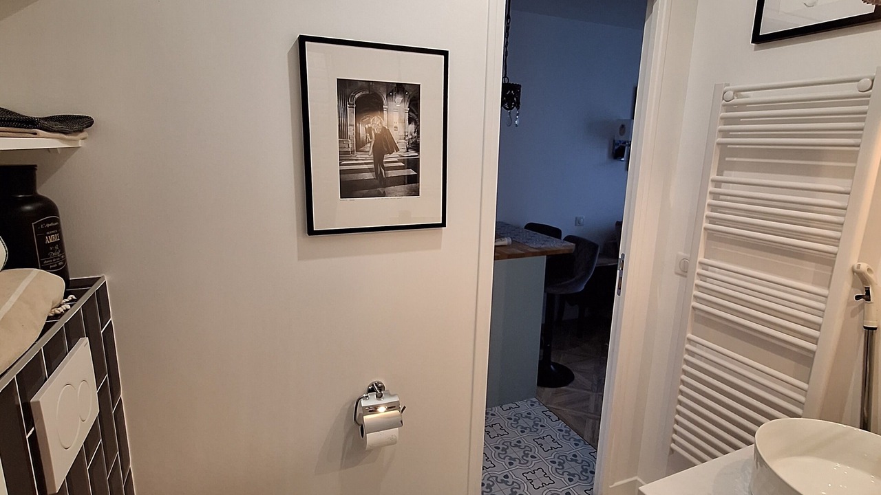 Photo of Bathroom in Maisons-Laffitte