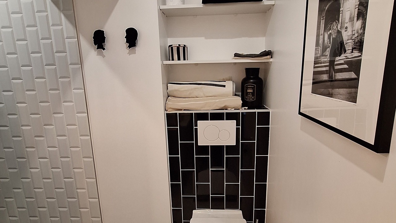 Photo of Bathroom in Maisons-Laffitte