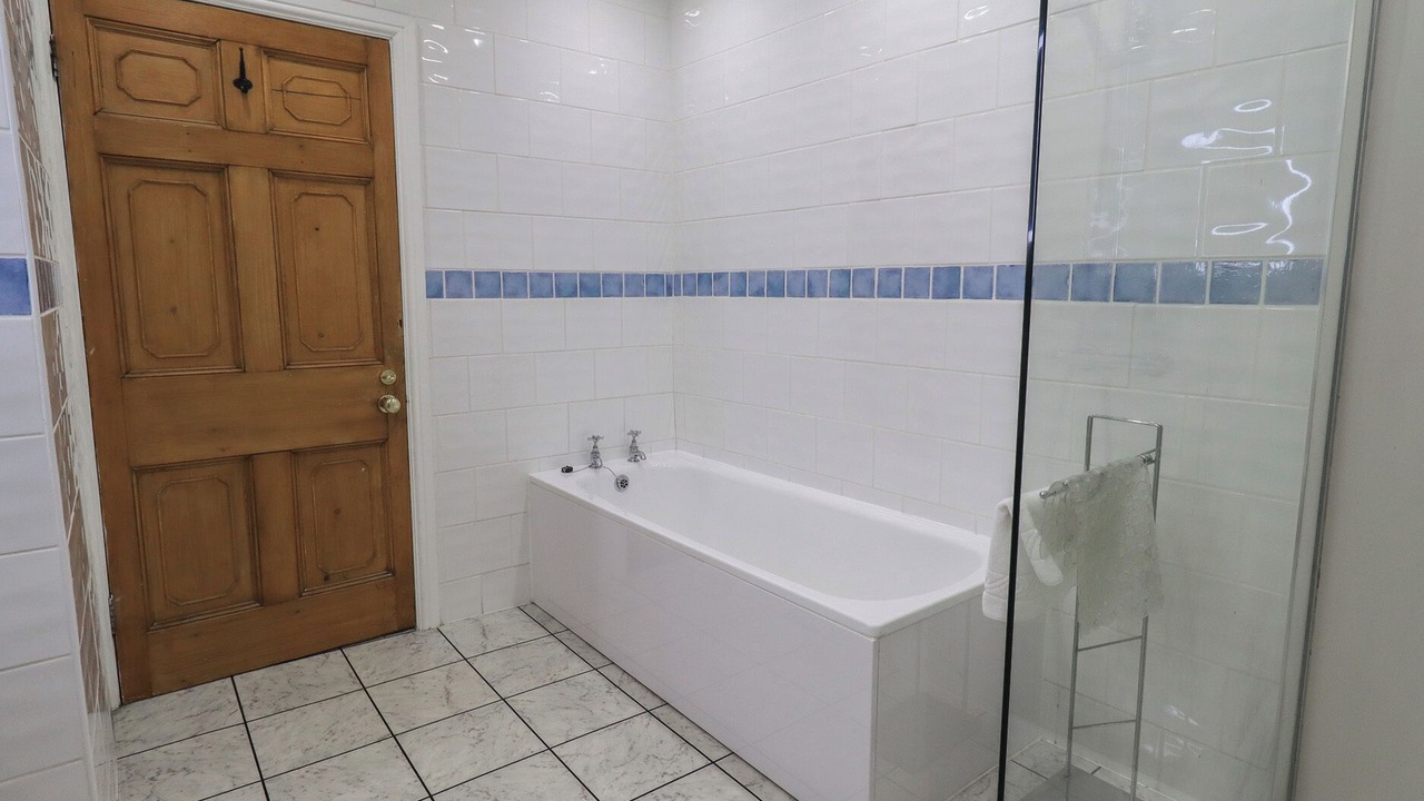 Photo of Bathroom in Waterhead