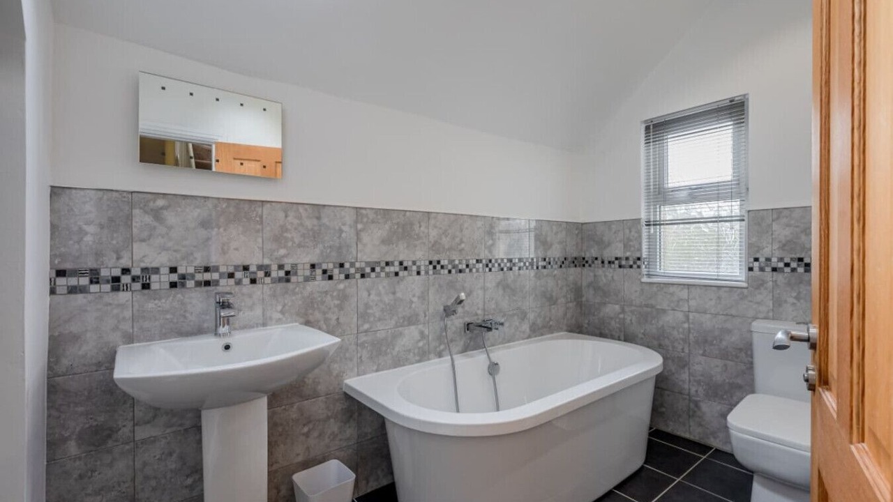 Photo of Bathroom in Aislaby