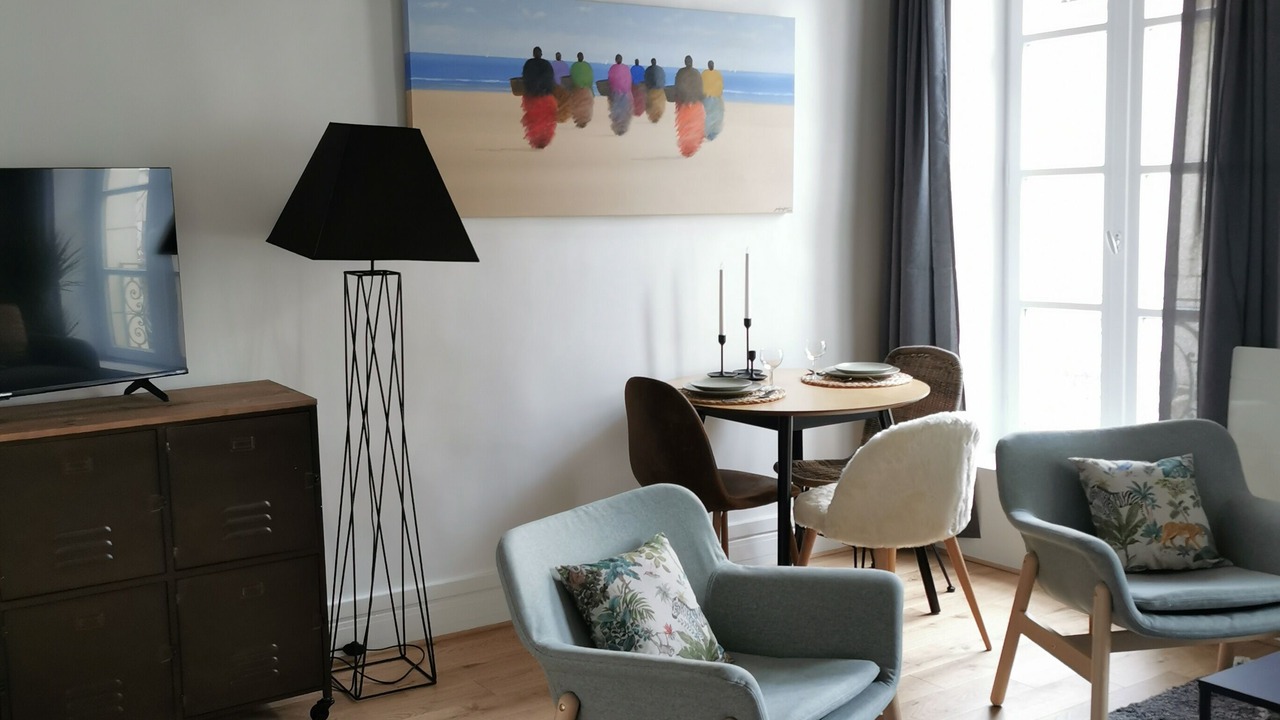 Photo of Livingroom in Saint-Germain-en-Laye