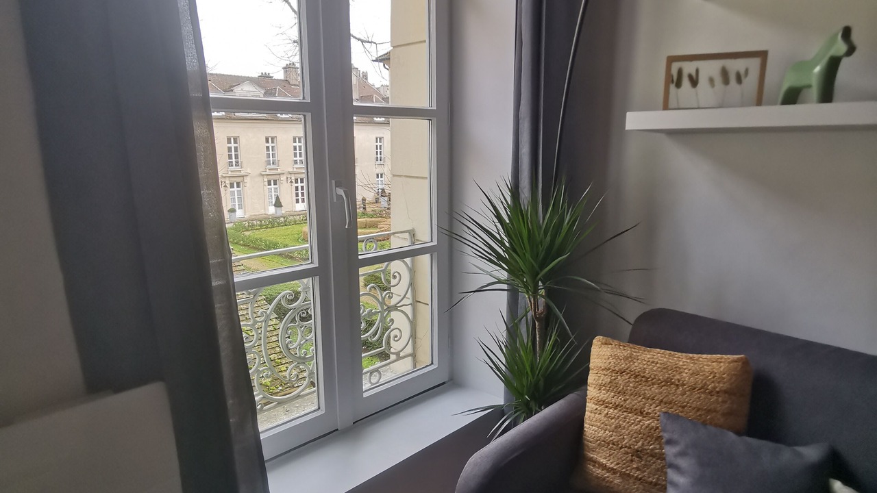 Photo of Livingroom in Saint-Germain-en-Laye