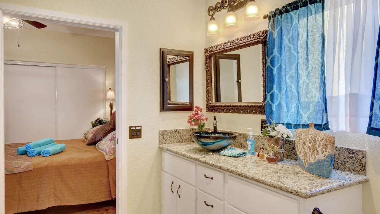 Photo of Bathroom in Sunrise Manor