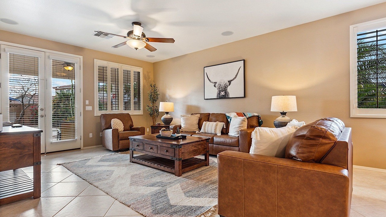 Photo of Livingroom in Canyon Trails West