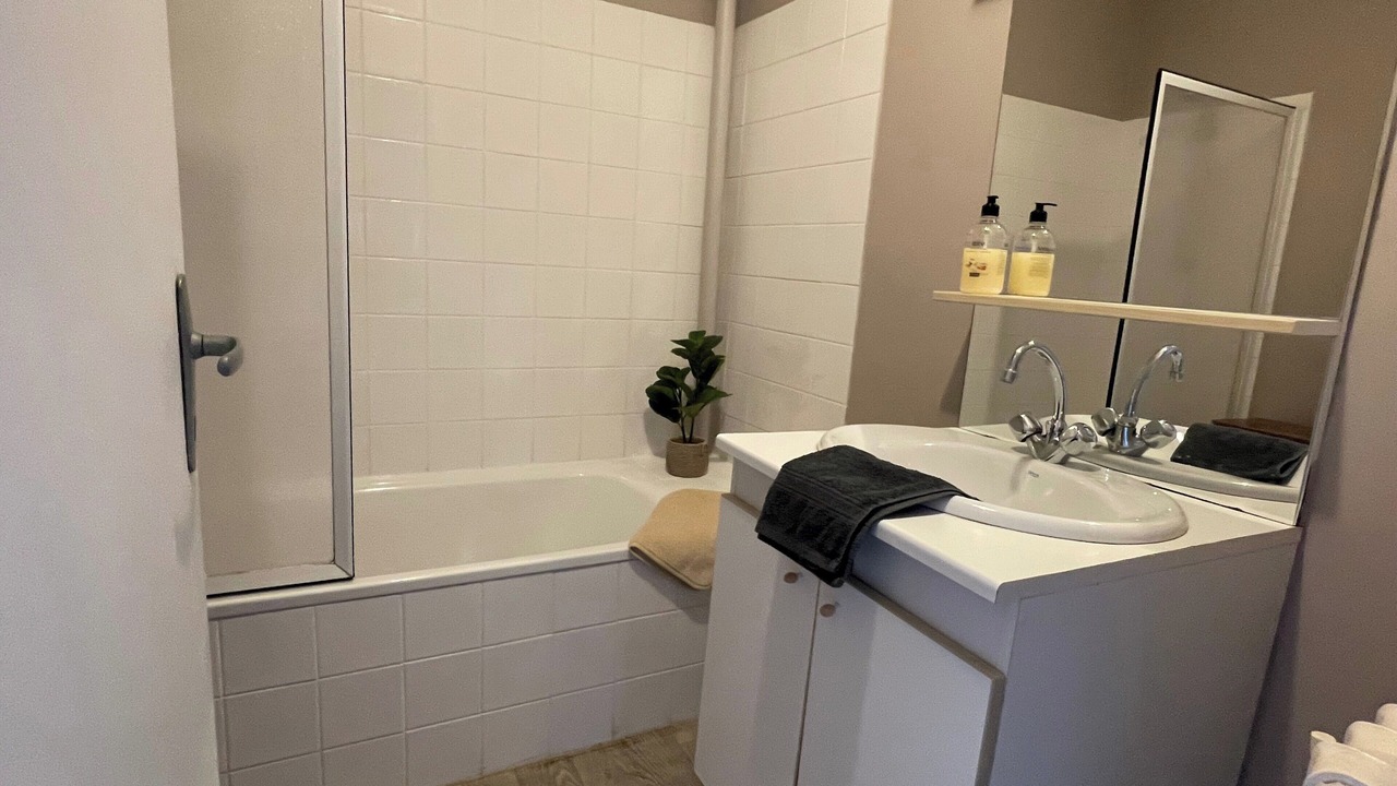 Photo of Bathroom in Saint-Beat