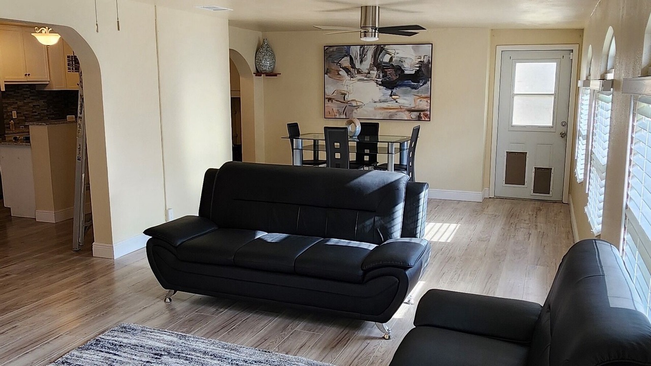 Photo of Livingroom in Charlotte Harbor