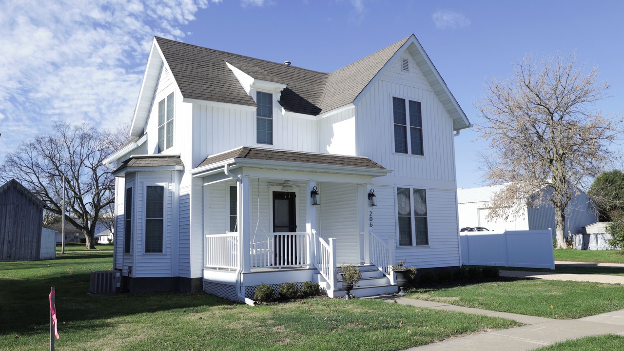 Photo of Others in Maquoketa