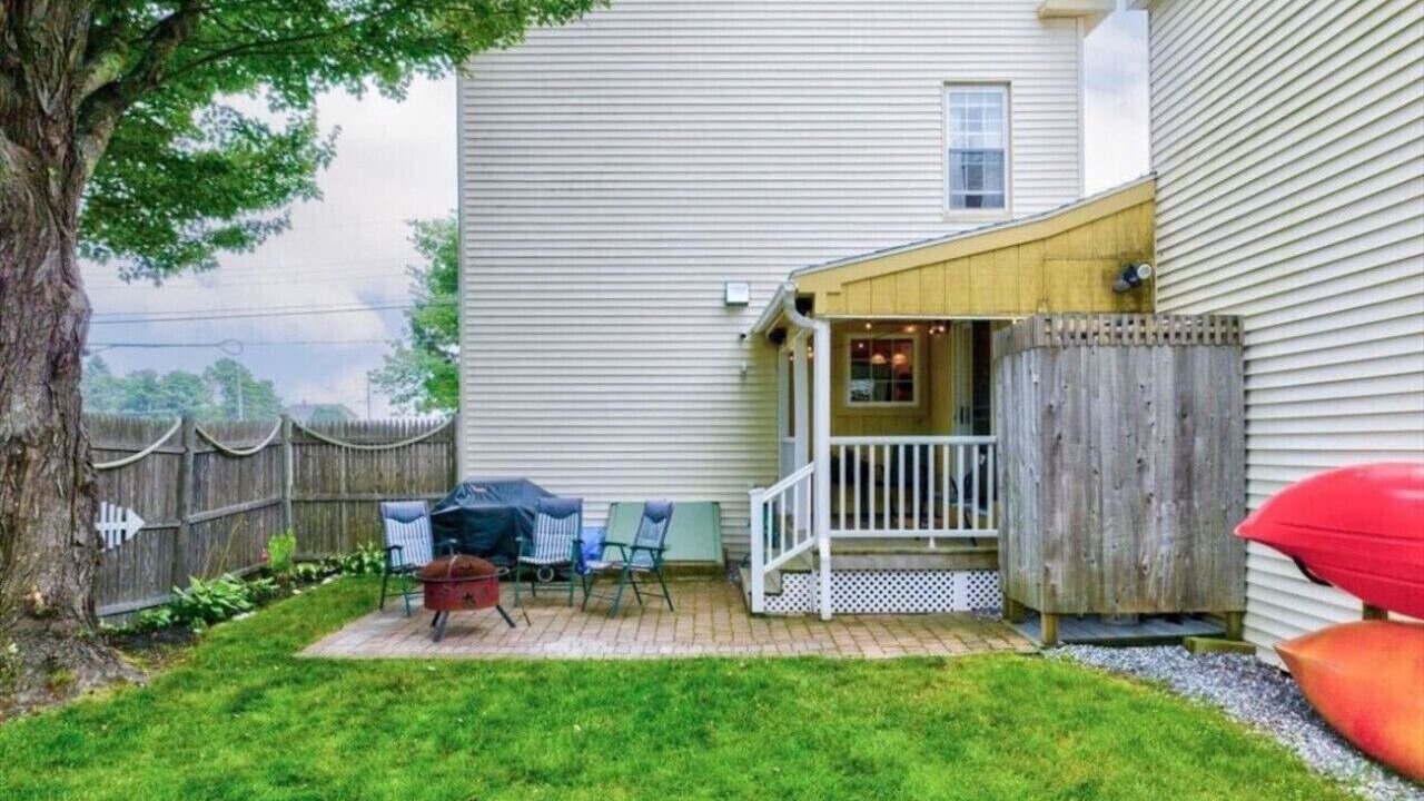 Photo of Patio Balcony in Pine Point