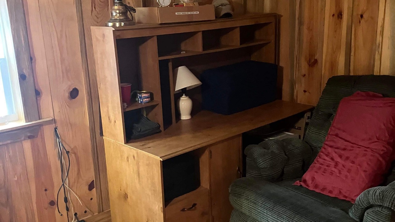 Photo of Livingroom in Amity