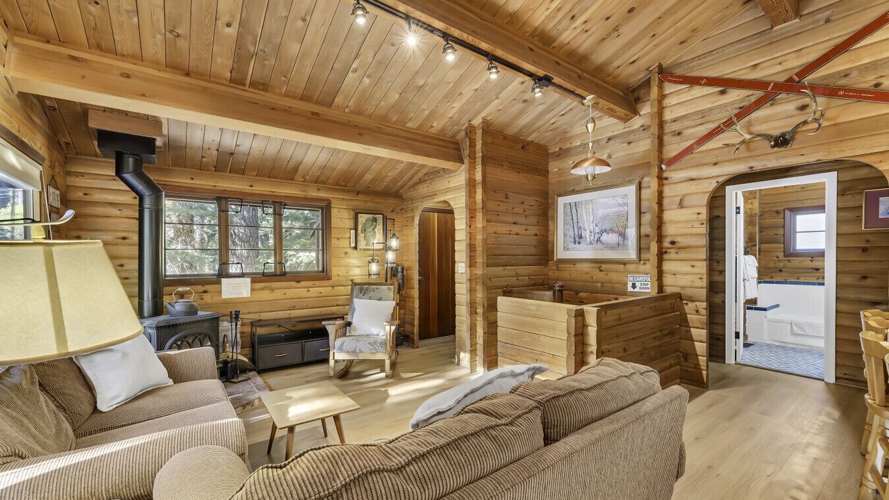 Photo of Bedroom in Tahoma