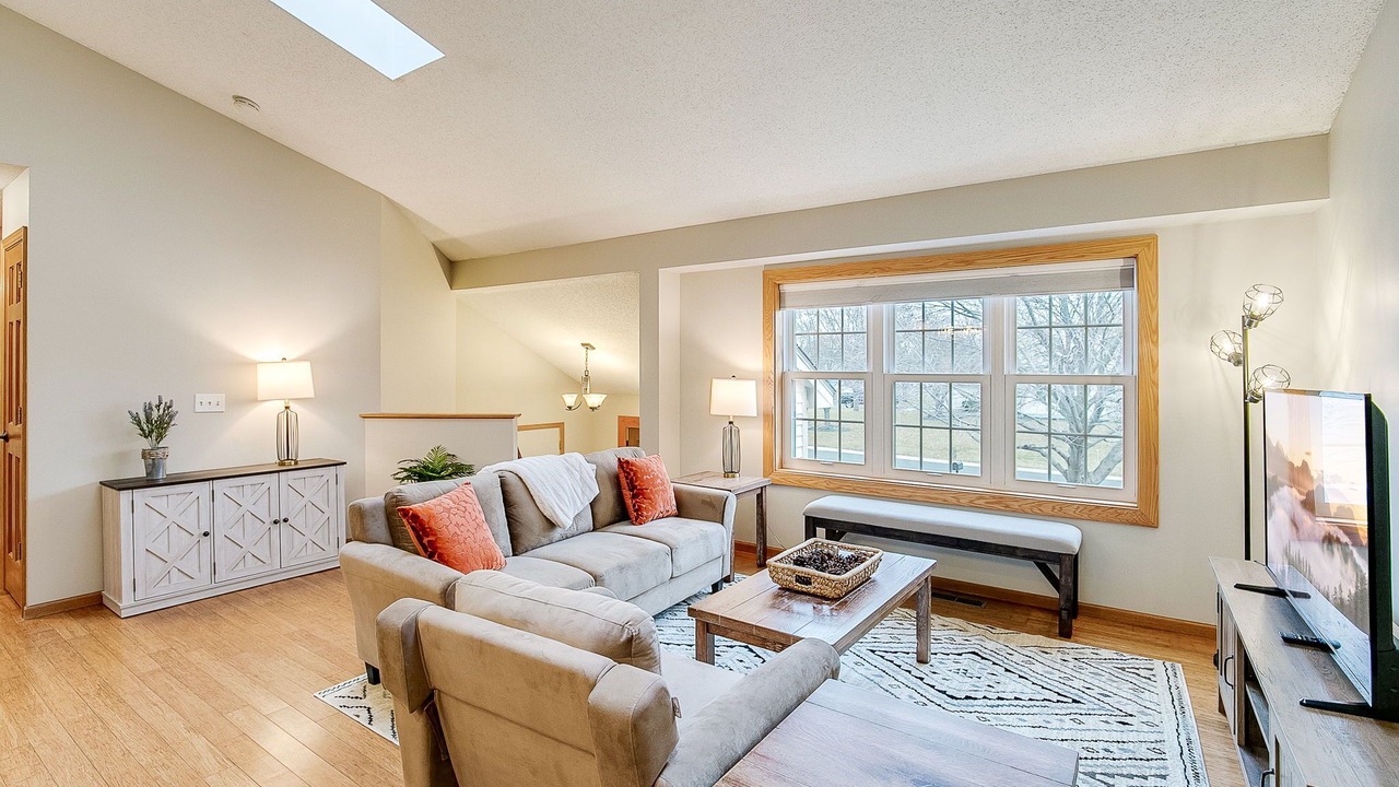 Photo of Livingroom in Maple Grove