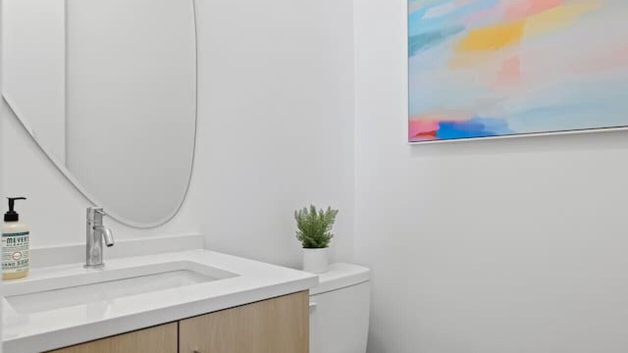 Photo of Bathroom in East Ridge