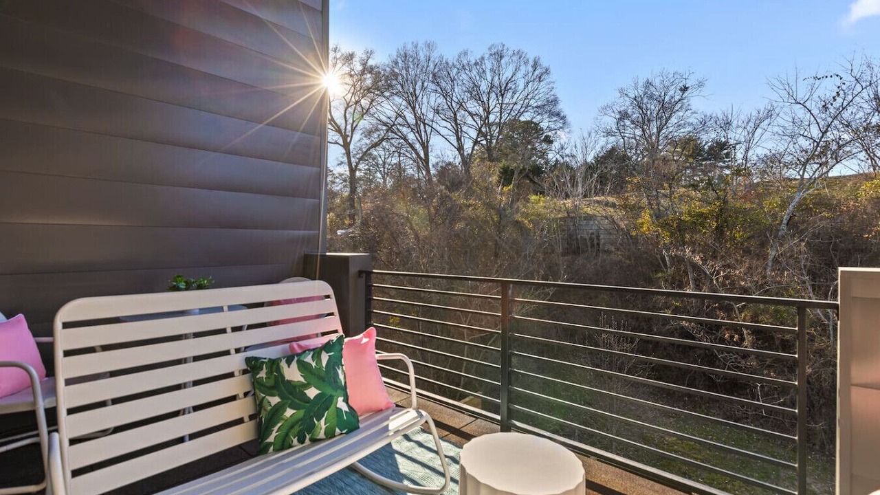 Photo of Outdoor in East Ridge