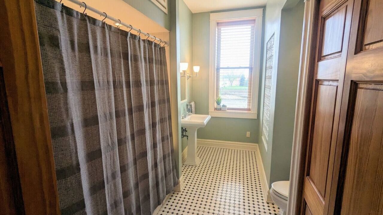Photo of Bathroom in Waverly