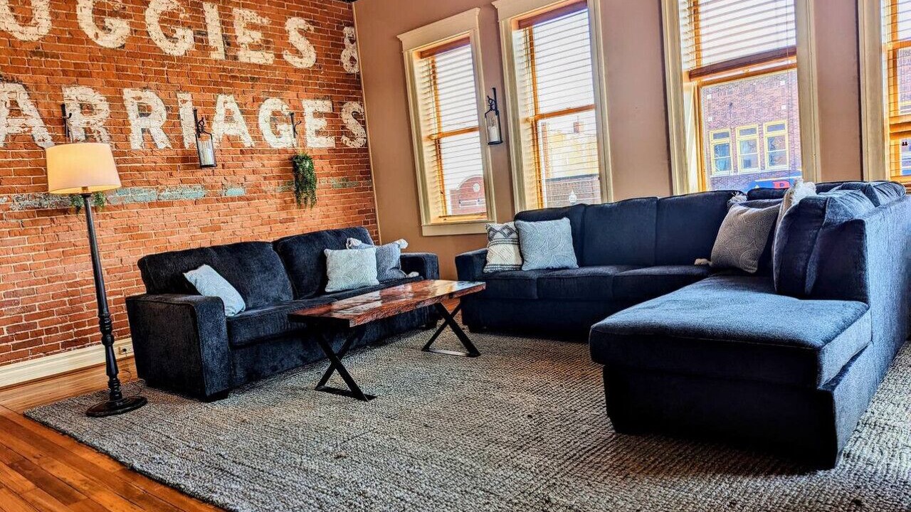 Photo of Livingroom in Waverly