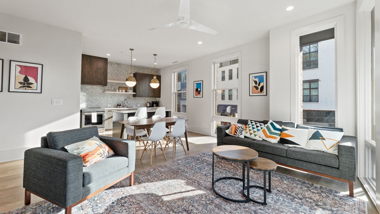 Photo of Livingroom in Chattahoochee Hills