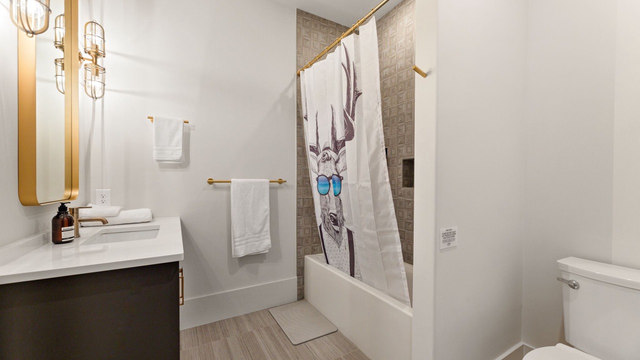Photo of Bathroom in Chattahoochee Hills