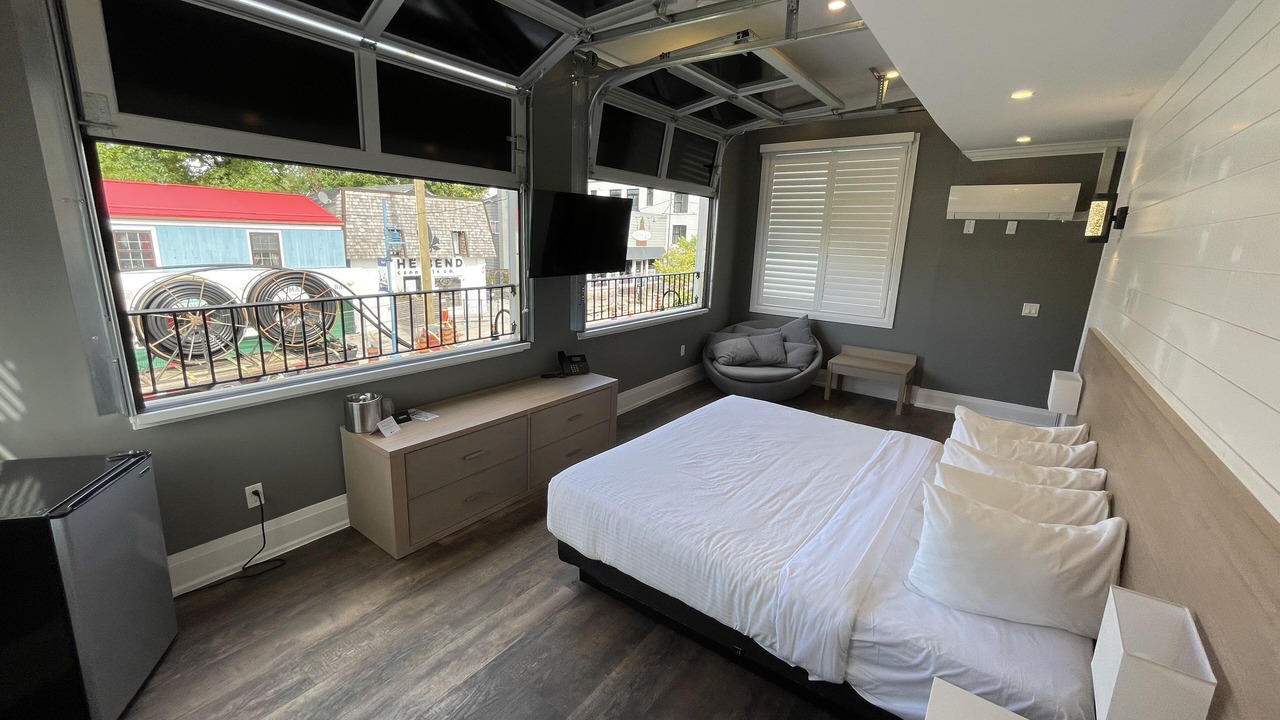 Photo of Bedroom in Grand Bend