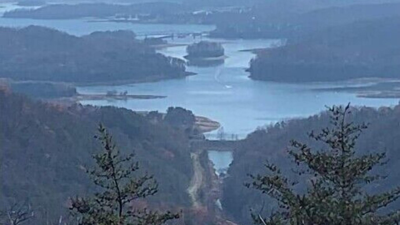 Photo of Others in Tazewell