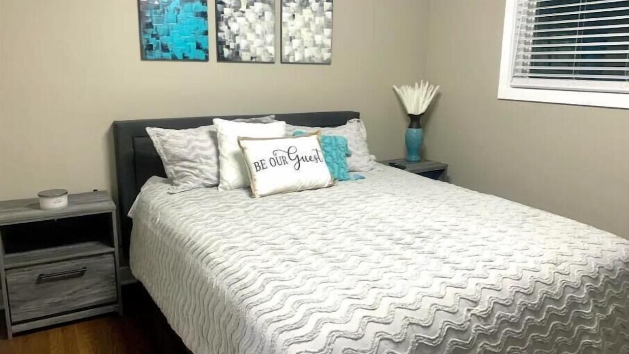 Photo of Bedroom in Columbia