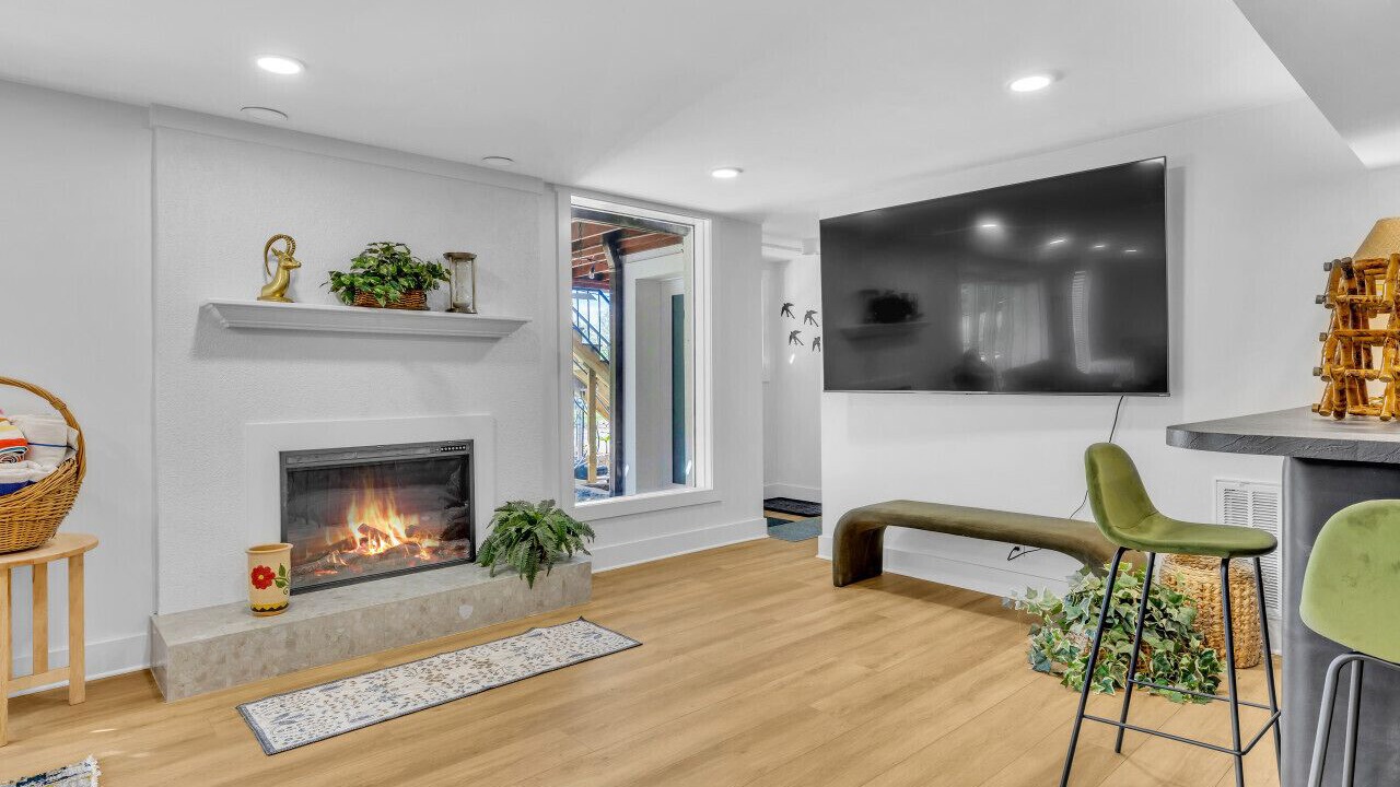 Photo of Livingroom in Hendersonville