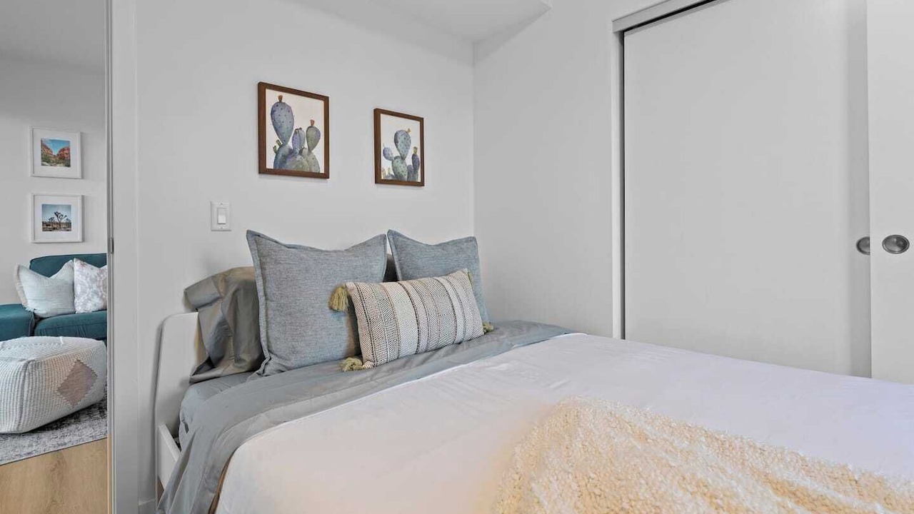 Photo of Bedroom in Crescent Heights